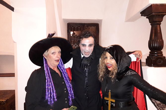 Draculas Castle Halloween From Brasov -November 02 , - Getting to Bran Castle