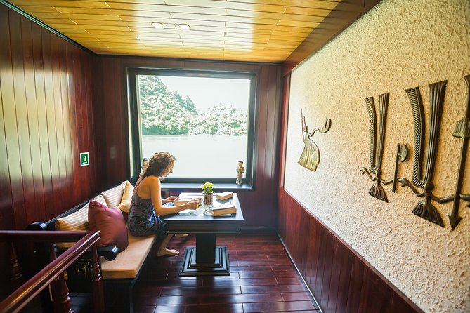 Dragon Legend Halong Bay 3-Day-2-Night Cruise From Hanoi - Cong Dam or Cua Lach Visit
