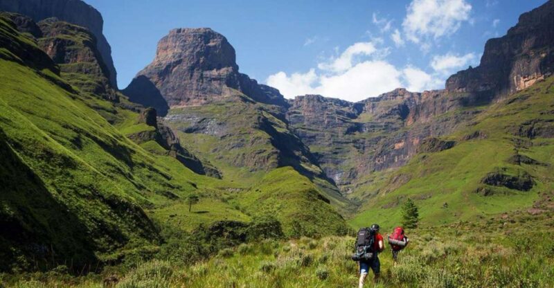 Drakensberg Full Day Tour From Durban Plus Hiking - Drakensberg Mountains Hiking Adventure