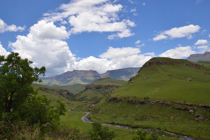 Drakensberg Giants Castle Cave Art & Mandela Capture Site Tour From Durban - Accessibility and Recommendations