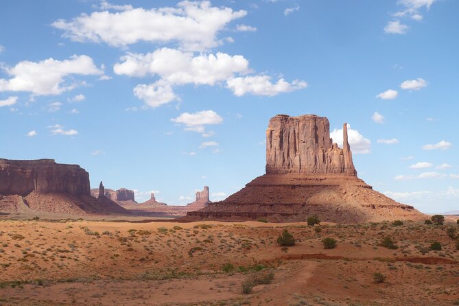 Dreamcatcher Evening Experience in Monument Valley - Live Entertainment Program
