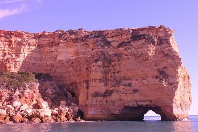 Dreamland Boat Trip'S Benagil Cave and Praia Da Marinha - Accessibility and Health Recommendations