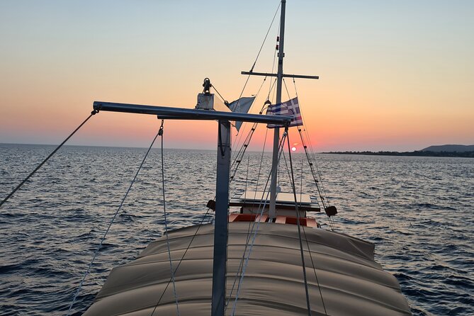 Dreamy Cruise Sunset Tour With Dinner and Unlimited Wine! - Booking and Meeting Details