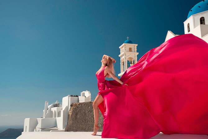 Dreamy Flying Dress Photoshoot in Santorini - Meeting and Transportation Details