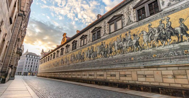 Dresden: Capture the Most Photogenic Spots With a Local - Experience Highlights