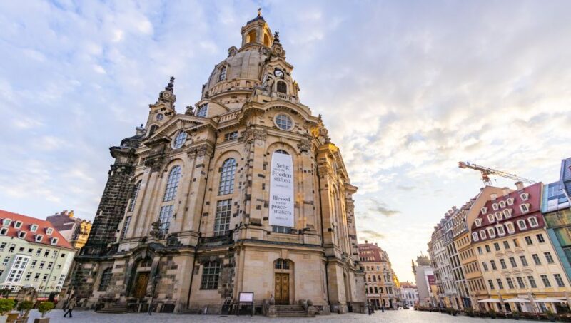 Dresden: Capture the Most Photogenic Spots With a Local - Meeting Point and What to Bring