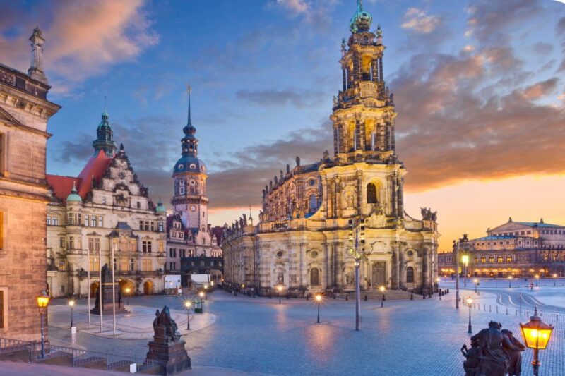 Dresden: City Exploration Game and Tour - Tour Experience