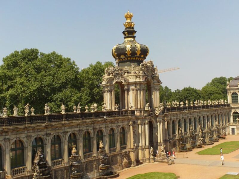 Dresden: Complete Walking Tour With Frauenkirche Visit - Accessibility and Cancelation Policy