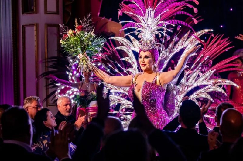 Dresden: Entrance Ticket for Travesty Revue Show - Key Points