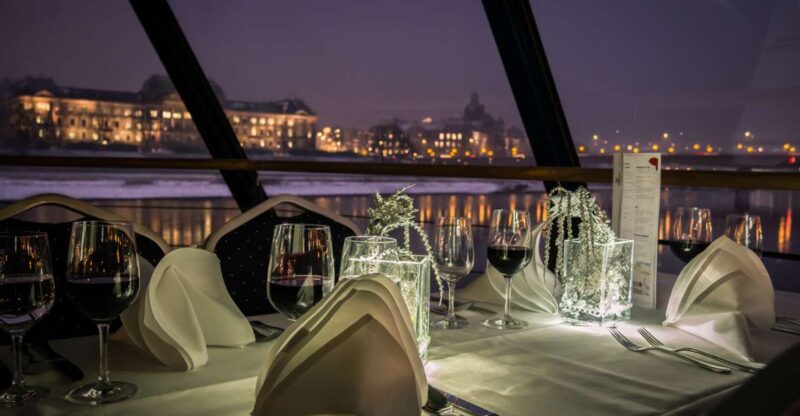Dresden: Evening River Cruise With Dinner - Three-Course Dinner Onboard