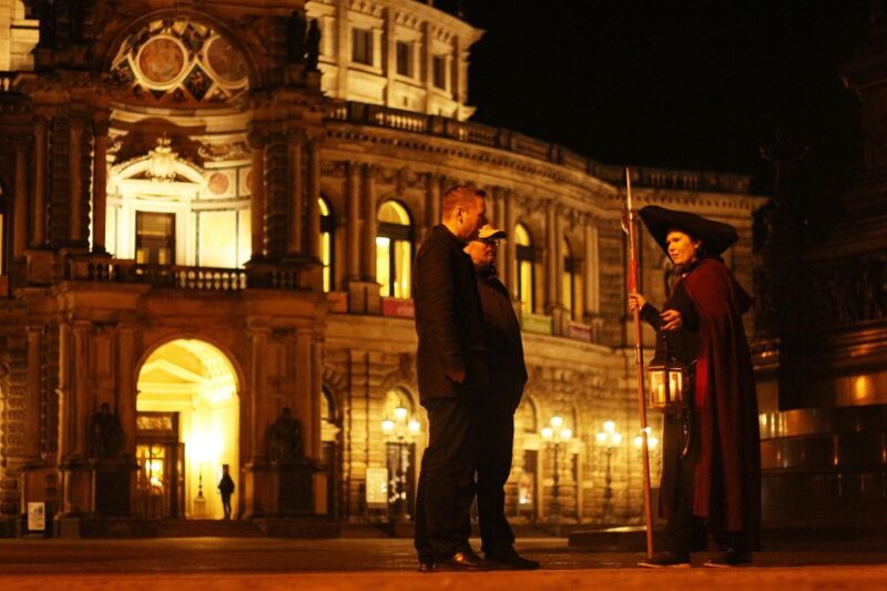 Dresden Group Tour With a Night Watchman - Tour Features