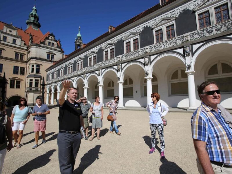 Dresden: Guided City Walk With a Cup of Coffee - Included in Tour