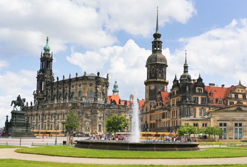 Dresden: History Walking Tour and Chocolate Museum Ticket - Museum Visit Details