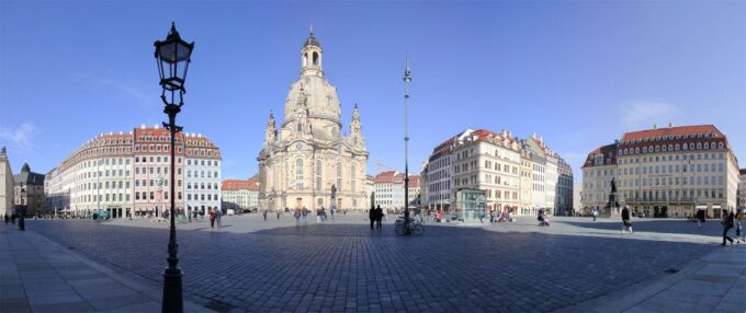 Dresden: History Walking Tour and Chocolate Museum Ticket - Chocolate Tasting Included