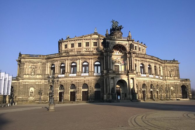 Dresden: New Green Vault and Semper Opera Tour - Accessibility and Participation