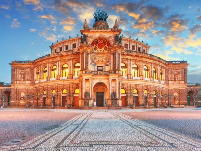 Dresden Old Town Audio Rally by P.I. Sir Peter Morgan - Family-Friendly Walking Tour