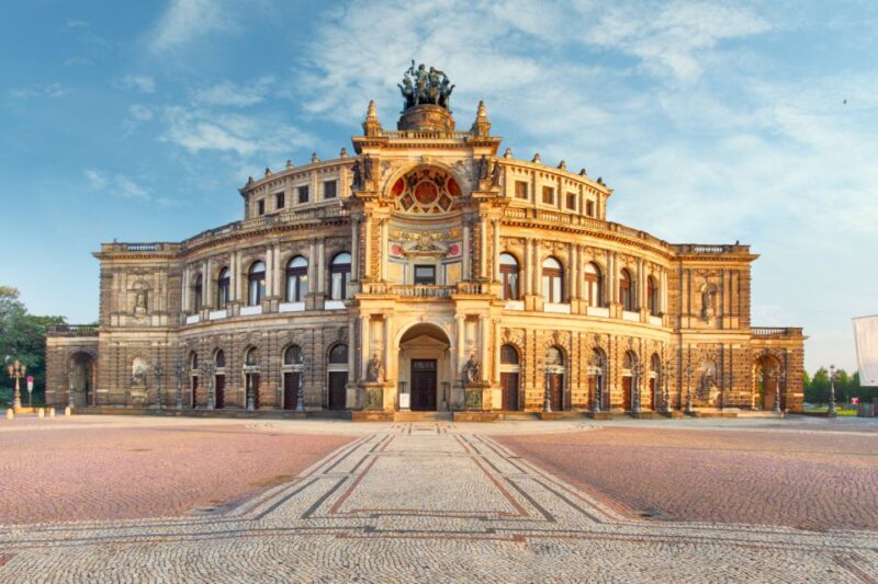 Dresden: Old Town Scavenger Hunt for Children - Attractions and Route