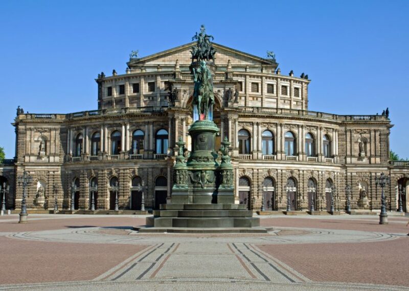 Dresden: Private Exclusive History Tour With a Local Expert - World War II Impact