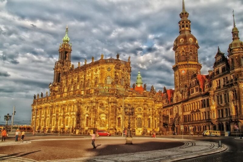 Dresden: Private Guided Walking Tour - Historical Significance
