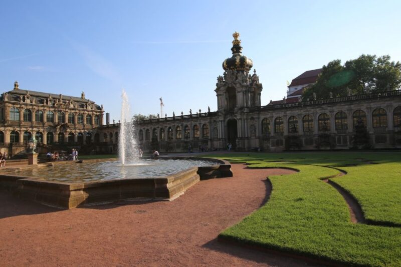 Dresden: Private Old Town Walking Tour - Meeting Point