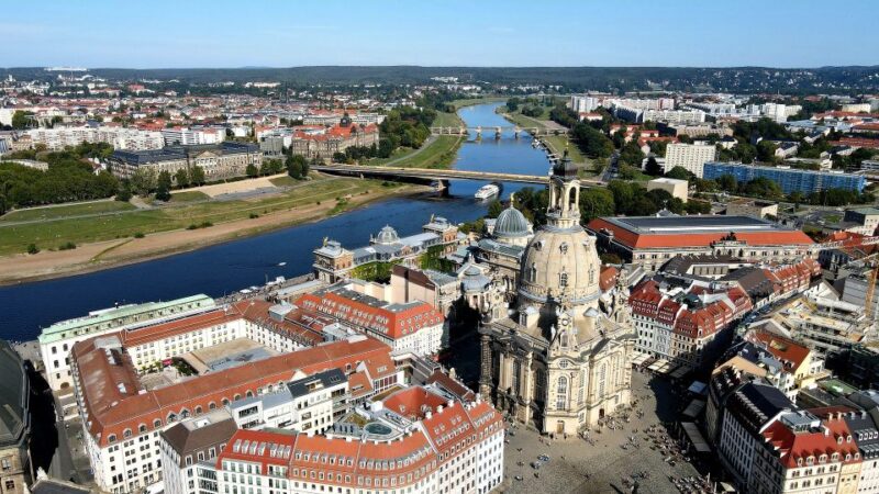 Dresden - Private Tour Including Castle Visit - Key Points
