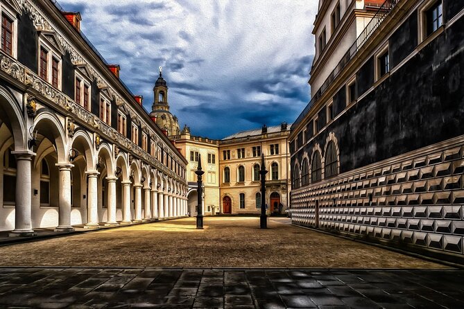 Dresden Private Walking Tour With A Professional Guide - Experiencing the Semper Opera House