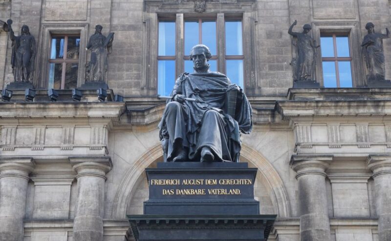 Dresden: Shared Small Group Walking Tour in English - Recommended Attire and Traveler Types