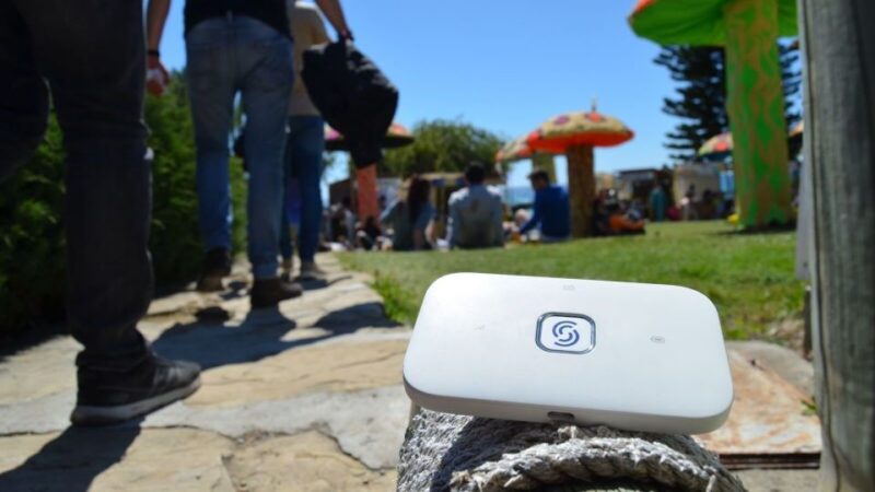 Dresden: Unlimited 4G Internet in Germany With Pocket Wifi - Included Rental Items
