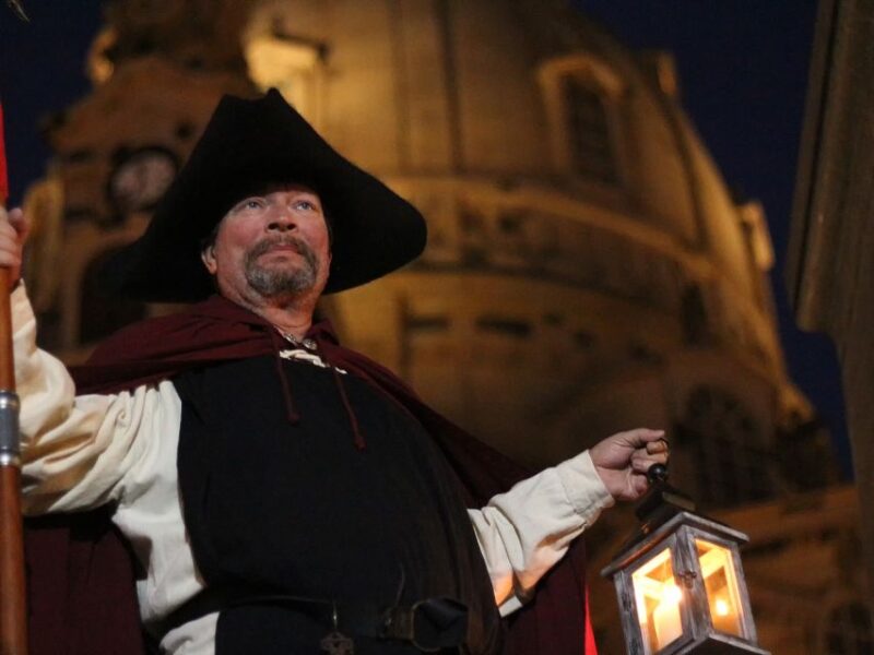 Dresden: Walking Tour With a Night Watchman and Meal - Meal Details