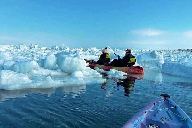 Drift Ice Kayak Experience With Sea Urchin Rice Lunch - Savoring the Sea Urchin Rice Lunch