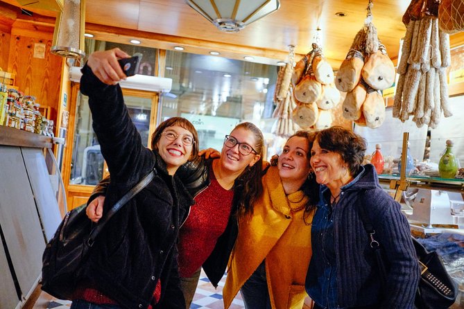 Drinks & Bites in Bologna Private Tour - Sustainable and Personalized Experience
