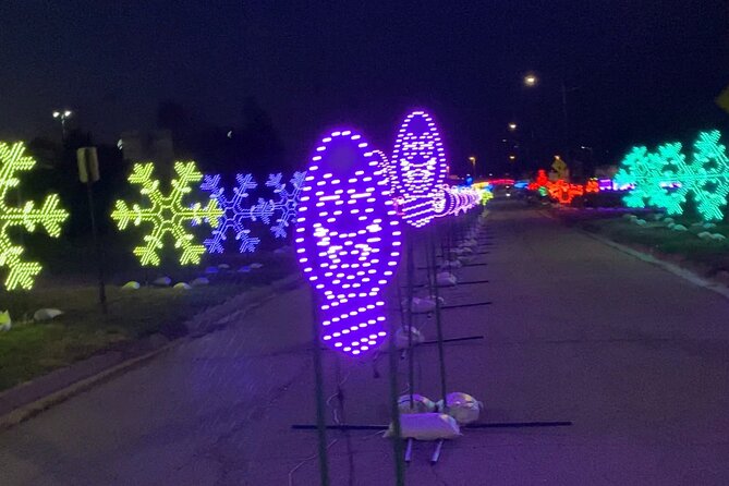 Drive Through Christmas Lights Show - What to Expect