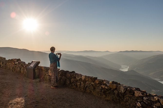 Driver With Private Vehicle in the Douro Valley - Accessibility and Participation