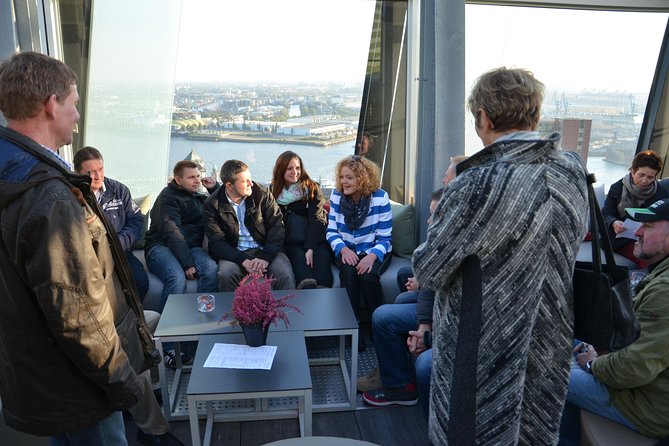 Driverguide Tour Hamburg - Inclusions