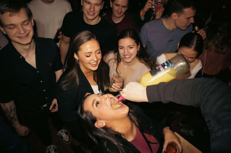 Drunken Monkey Prague Daytime Pub Crawl Open Bar Party Vibes - Customer Feedback