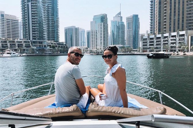 Dubai 1h Sea Escape: Little Get Away! - Convenient Meeting and Pickup