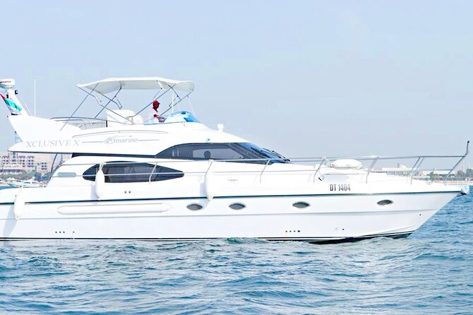 Dubai 3 Hour Private Luxury Yacht Charter With Jetski Option - Yacht Capacity and Duration