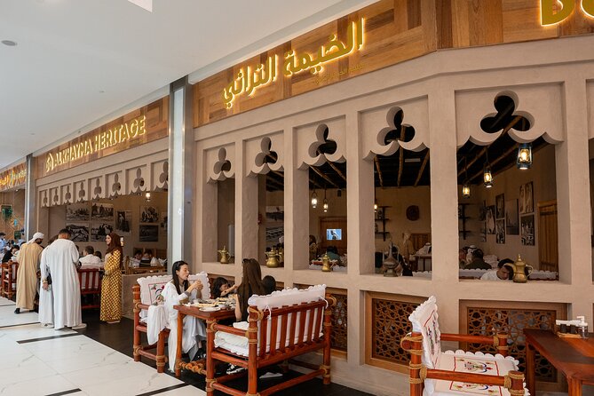 Dubai: Abu Dhabi Trip With Lunch at Al Khayma Heritage Restaurant - Visiting the Sheikh Zayed Mosque