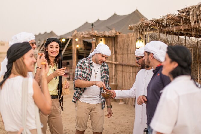 Dubai: Al Marmoom Oasis With Private Bedouin Tent & Dinner - Meeting and Pickup