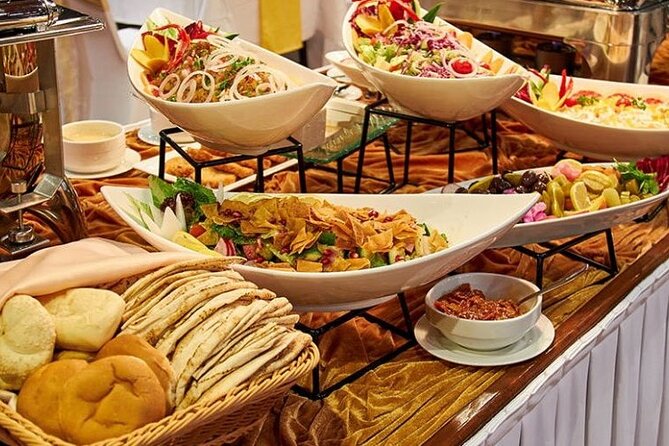 Dubai Creek Dhow Dinner Cruise - Accessibility and Recommendations