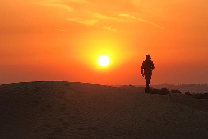 Dubai Desert Safari ,Tanura, Fire Show ,Belly Dance & BBQ Dinner - Participant Guidelines