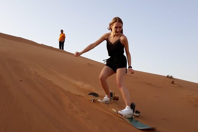 Dubai Desert Safari With BBQ Dinner Pickup From Ras Al Khaimah - Seasonal Pickup Time Considerations