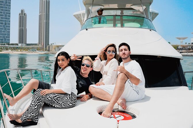 Dubai Harbour Luxury Yacht Tour With BBQ & Drinks - Meeting Point and Parking