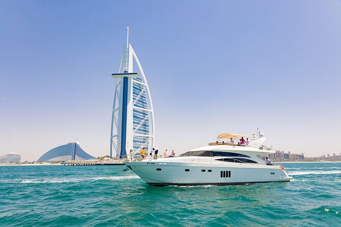 Dubai: Luxury Marina Yacht Cruise and Red Dune Desert Safari - Mesmerizing Desert Scenery