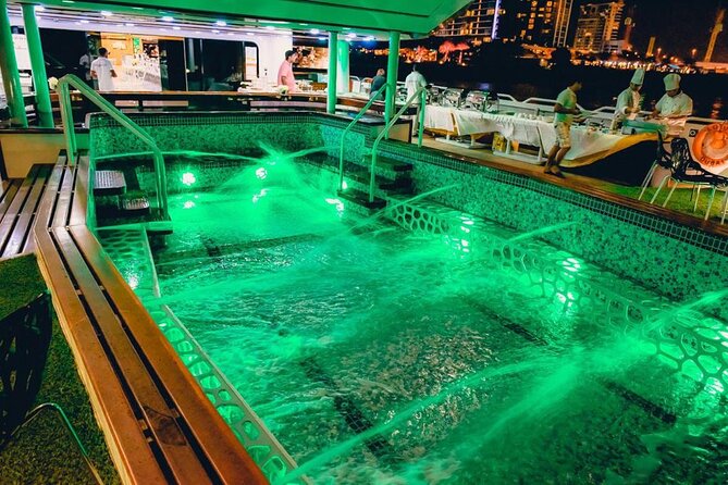 Dubai Marina Luxury Cruise W/ 5 Star Buffet Dinner & Transfer - Accessibility and Participation