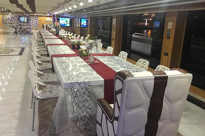 Dubai Marina Luxury Cruise W/ 5 Star Buffet Dinner & Transfer - Customer Feedback and Ratings