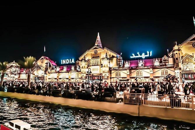 Dubai Miracle Garden and Global Village Shopping Tour - Group Size Limit