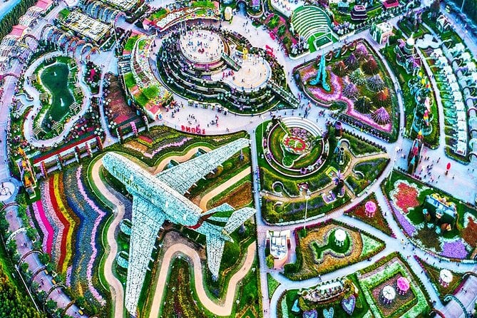 Dubai Miracle Garden Ticket With Dubai City Tour - Meeting and Pickup