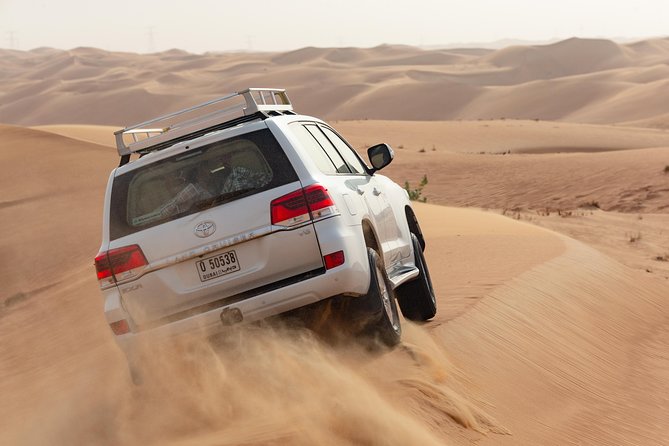 Dubai Premium Desert Safari With BBQ Dinner in Red Dunes - Just The Basics