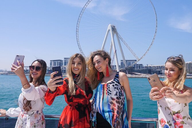 Dubai Private Boat Charter With Optional Island Getaway Upgrade - Meeting Point and Pickup Details